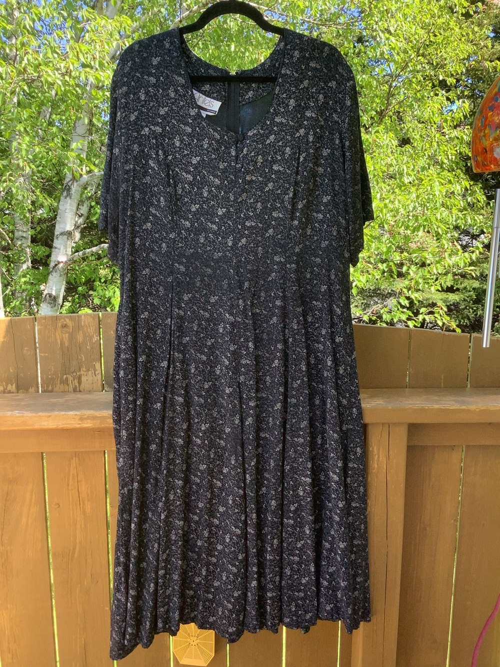 Vintage 1990s Plus Size Rayon Floral Dress Size 2X Black Ditsy Print Tie Back